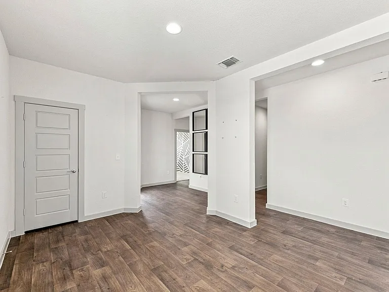 4712 Canongate Dr — Photo 15