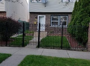 2517 N Linden Pl, Chicago, IL 60647