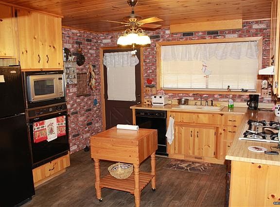 4th image of 117 Sharon Dr