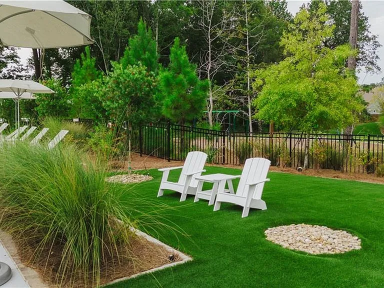 695 Longleaf Dr — Photo 16