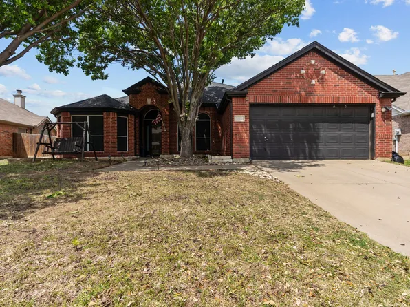 2616 Briarcrest Dr, Burleson, TX 76028