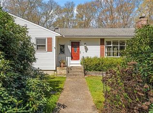 243 Tomaquag Rd, Ashaway, RI 02804