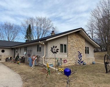 W272S8570 Hillview DRIVE, Mukwonago, WI, 53149