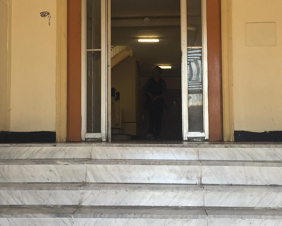 2nd image of 1525 Nelson Ave