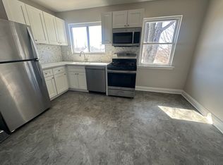 212 Broad Ave #B, Leonia, NJ 07605
