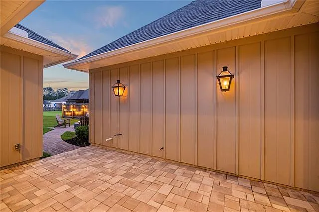 1029 Spring Haven Ln — Photo 44