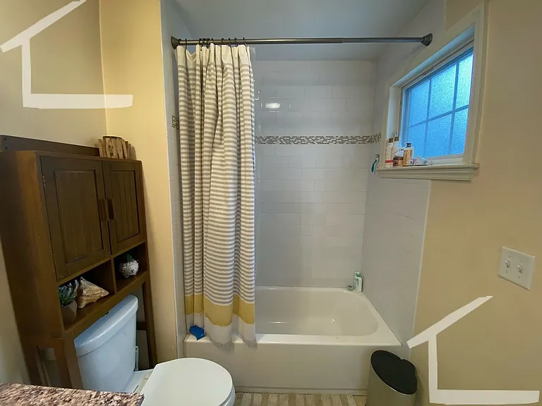 25 Lothrop St #5 — Photo 10