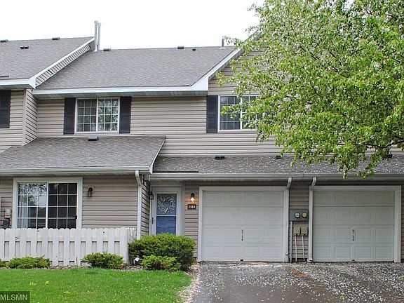 2nd image of 2584 Heritage Dr