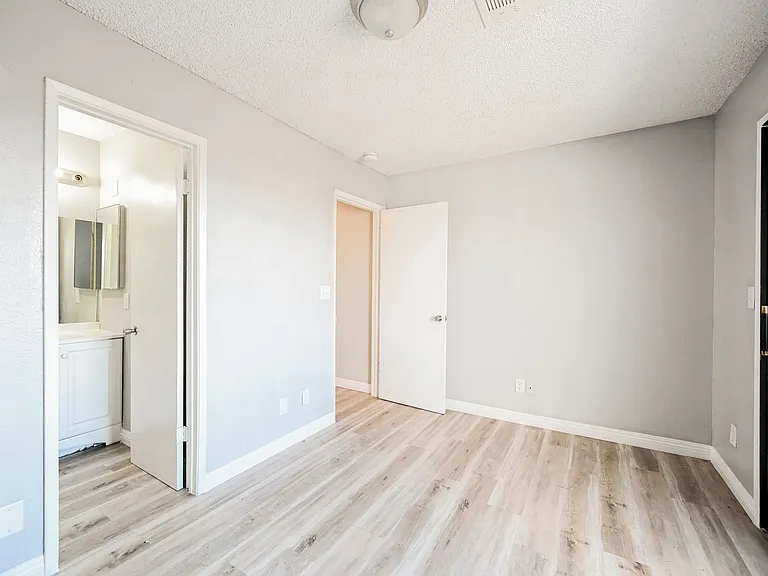 BPI 6922 Kepler Drive — Photo 8