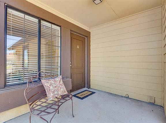2nd image of 3262 Whitesand Ct