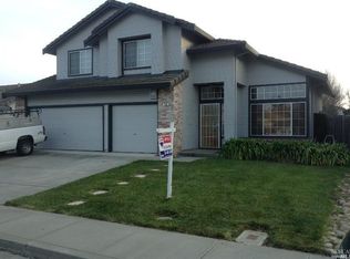 716 Syracuse Dr, Vacaville, CA 95687