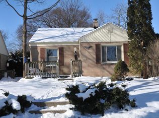2747 S 49th St, Milwaukee, WI 53219