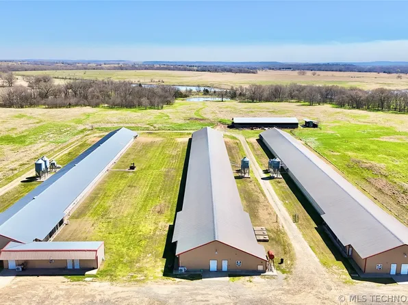 30607 S Fish Creek Rd, Stigler, OK 74462