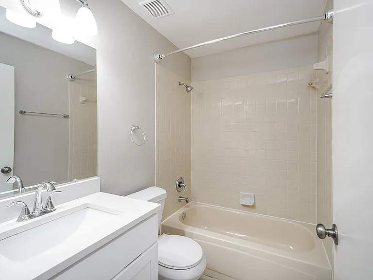1831 Coyote Pl — Photo 13