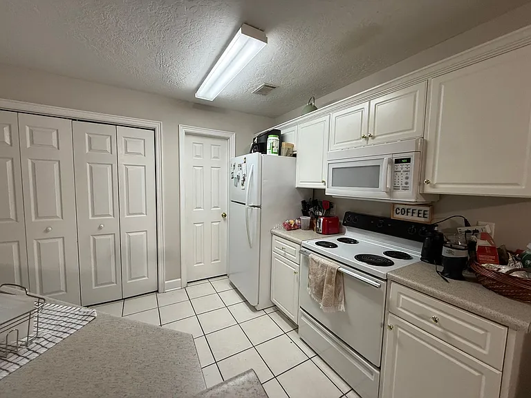 275 Caldwell Cir — Photo 11