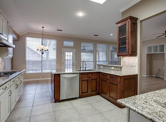 4th image of 1705 Shadywood Ct
