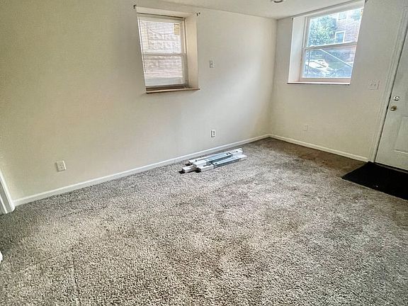 3rd image of 2828 N Fratney St APT 7