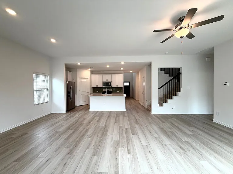 6305 Timberhurst Dr — Photo 18