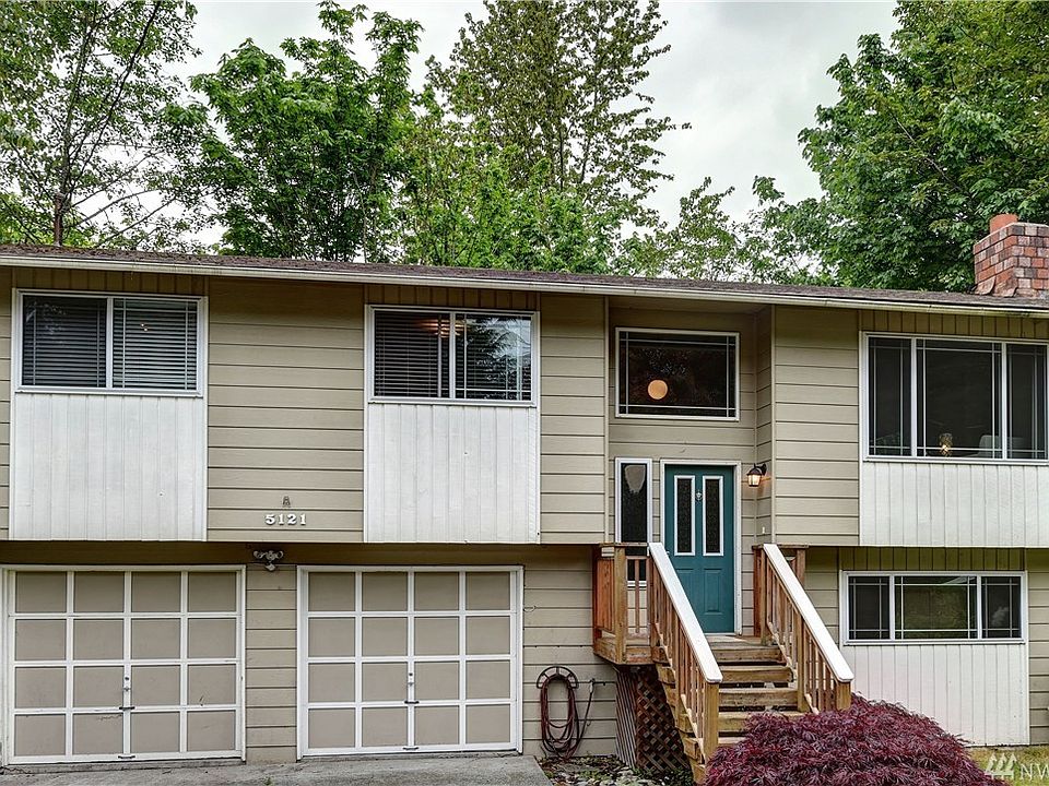 1st image of 5121 211th St SW