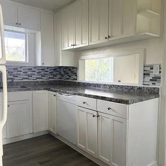3443 Hyland Dr — Photo 12