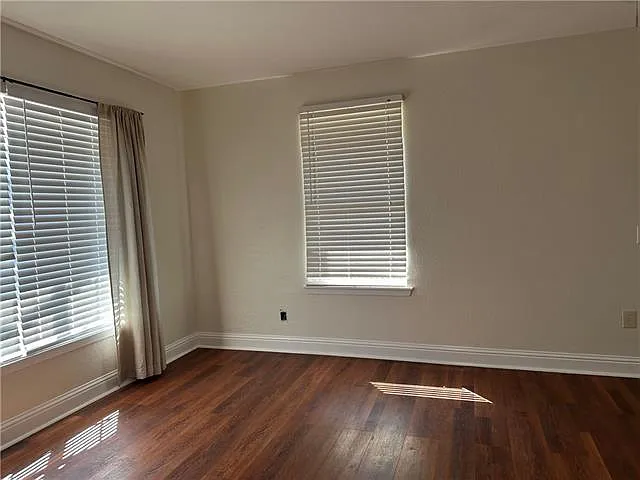 916 Martin Behrman Walk — Photo 22