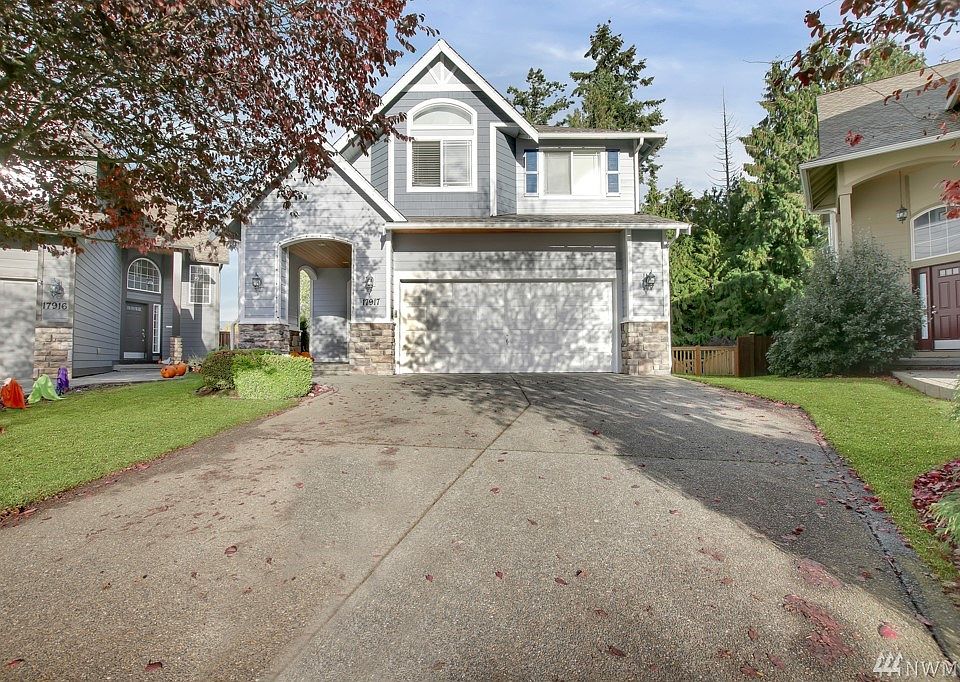1st image of 17917 106th St E