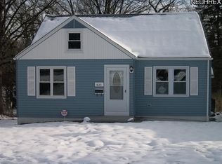 823 Canfield Rd, Youngstown, OH 44511