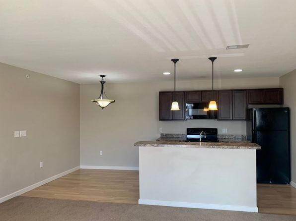 465 Deer Path, 465 Deer Path #6, Grove City, PA 16127
