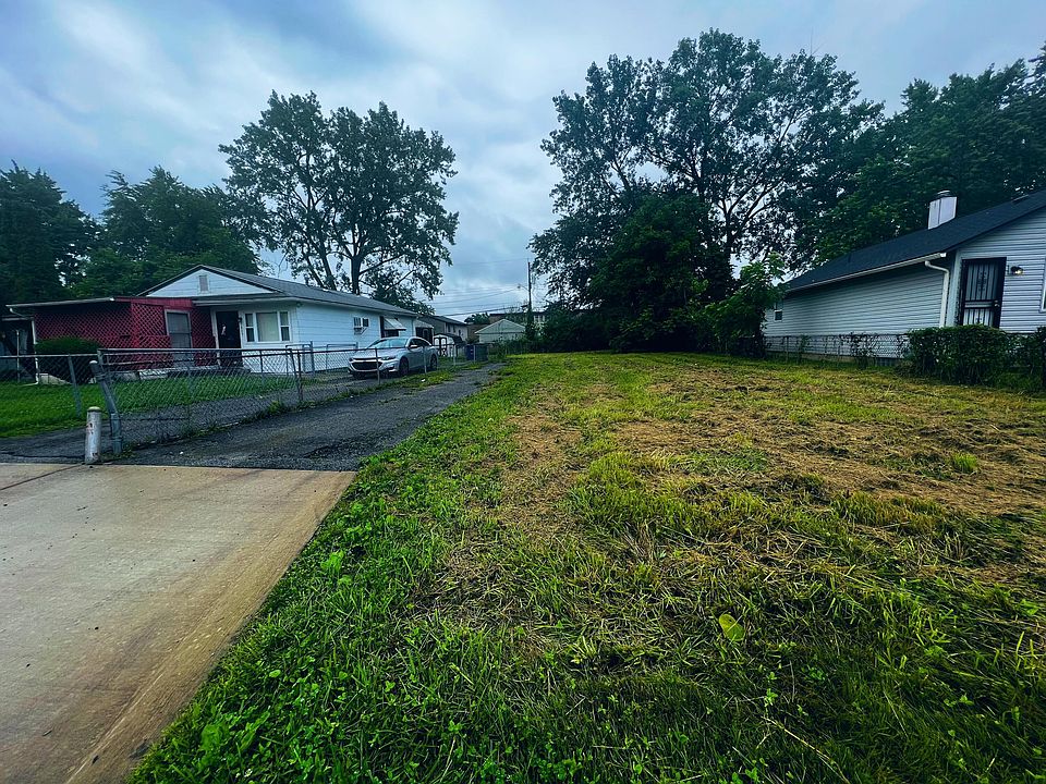 1st image of 1803 E Blake Ave