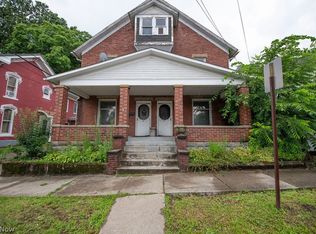 102-104 S Main St, Minerva, OH 44657