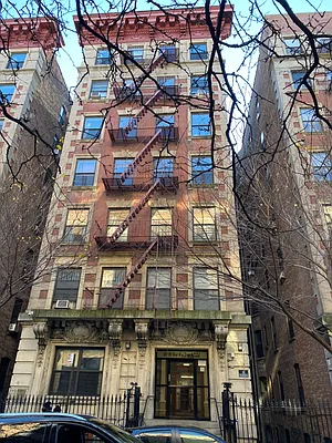 Sold by Voro, LLC | media 1