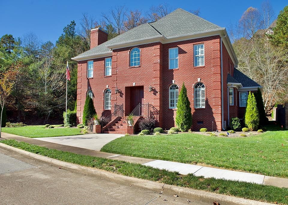 1st image of 531 Stafford Ave NW