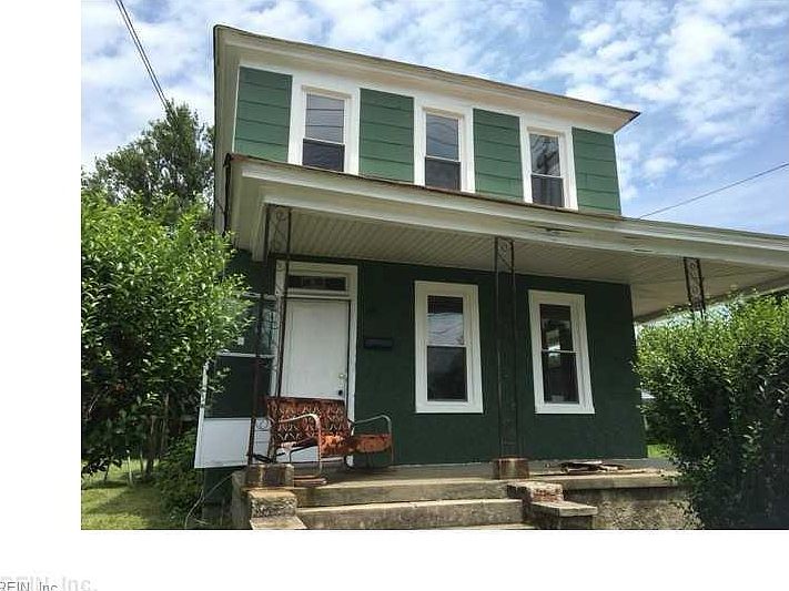 1st image of 3600 Roanoke Ave #B