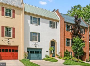 4 Hume Ct #25, Towson, MD 21204
