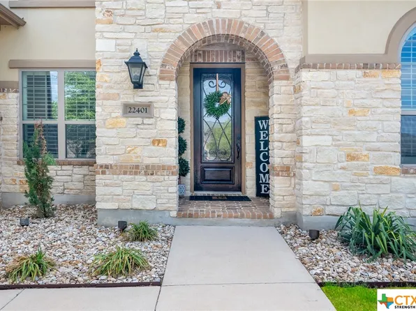 22401 Rock Wren Rd, Spicewood, TX 78669