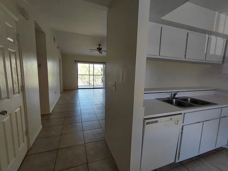 4920 Chiquita Blvd S — Photo 6