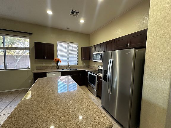 4th image of 1456 E Carob Pl