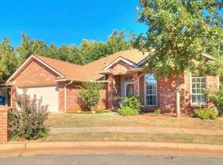 720 Firelane Rd, Edmond, OK 73003