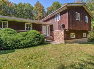 5670 Ridgedale Ct, Eau Claire, WI 54701