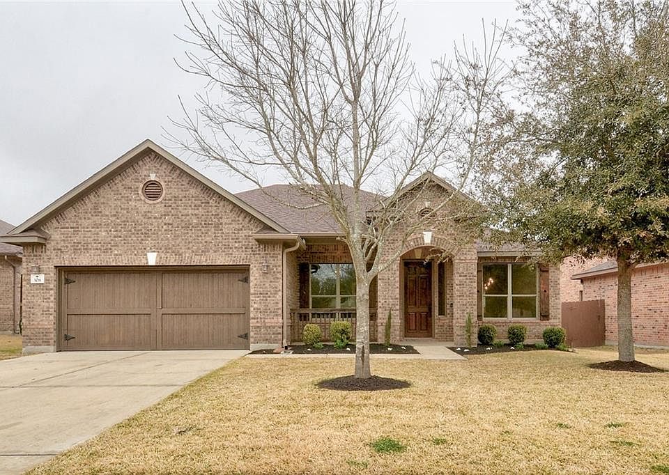 1st image of 308 Island Oak Dr
