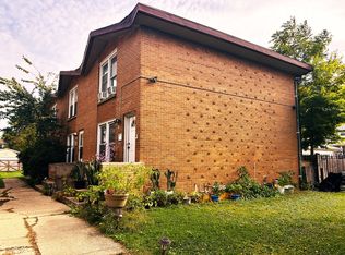 1813 Dodge Ave, Evanston, IL 60201