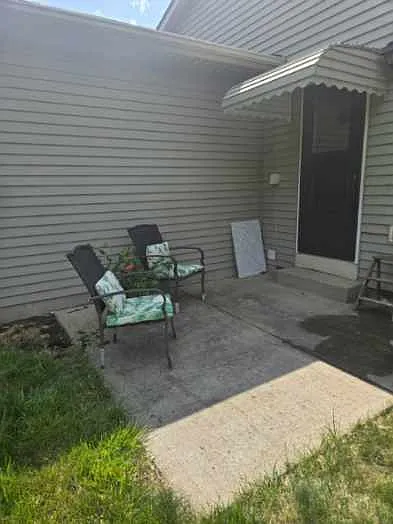 3896 Petzinger Rd — Photo 6
