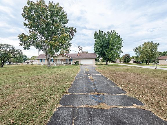 2nd image of 1857 N Owen Road