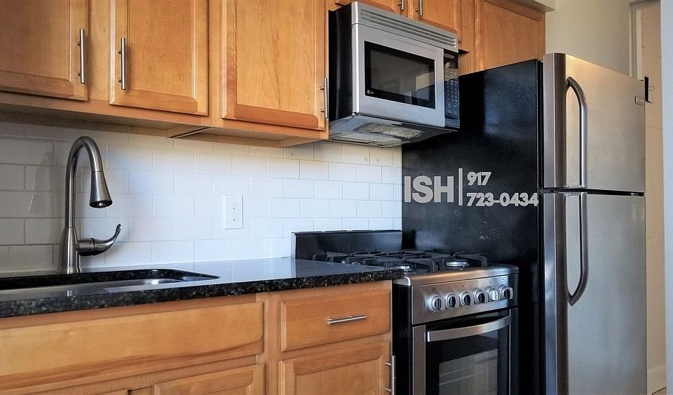 1st image of 1966 1st Ave APT 12j