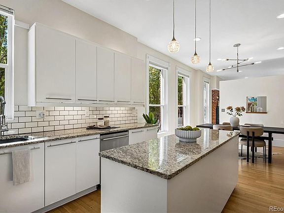 4th image of 2502 N Clarkson Street