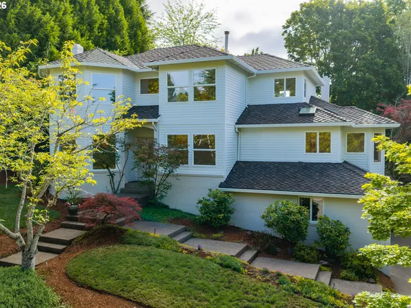 15092 SW Ashley Dr, Tigard, OR 97224