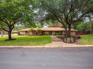 213 Pennsylvania Dr, Denton, TX 76205