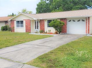 6211 Westport Dr, Port Richey, FL 34668