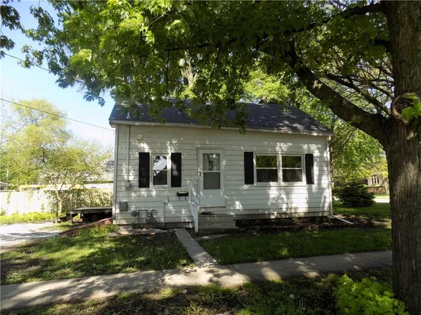 402 W 3rd St, Boone, IA 50036