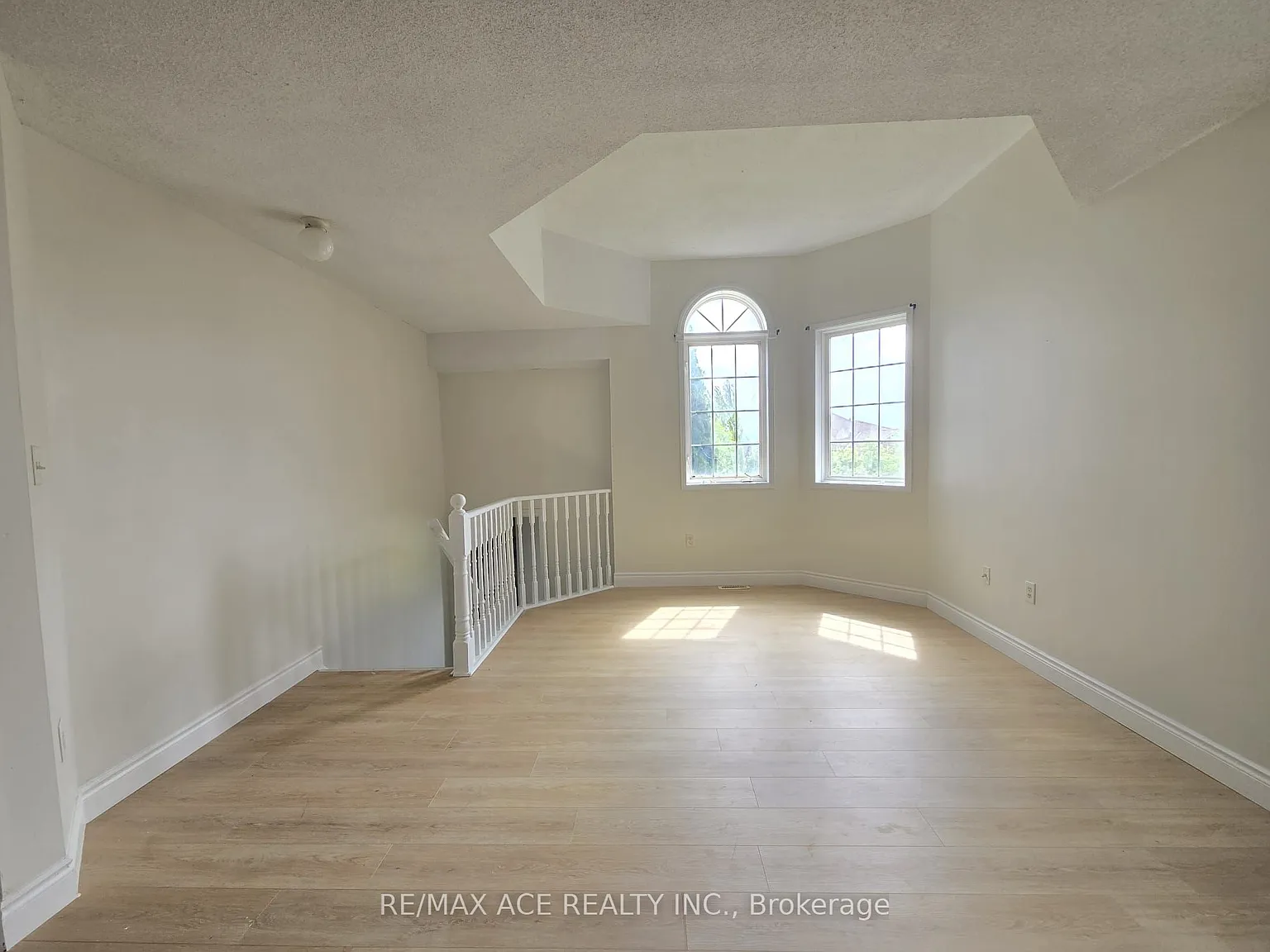 2 bed, $2,195 — Photo 3